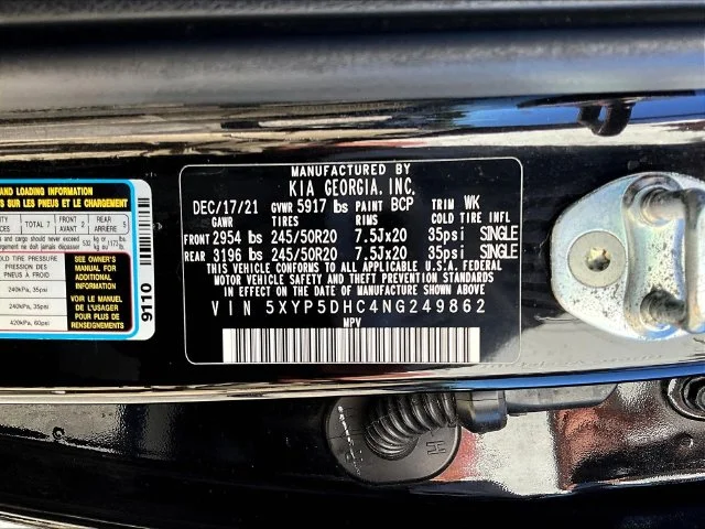 Used 2022 Black Kia SX image 21