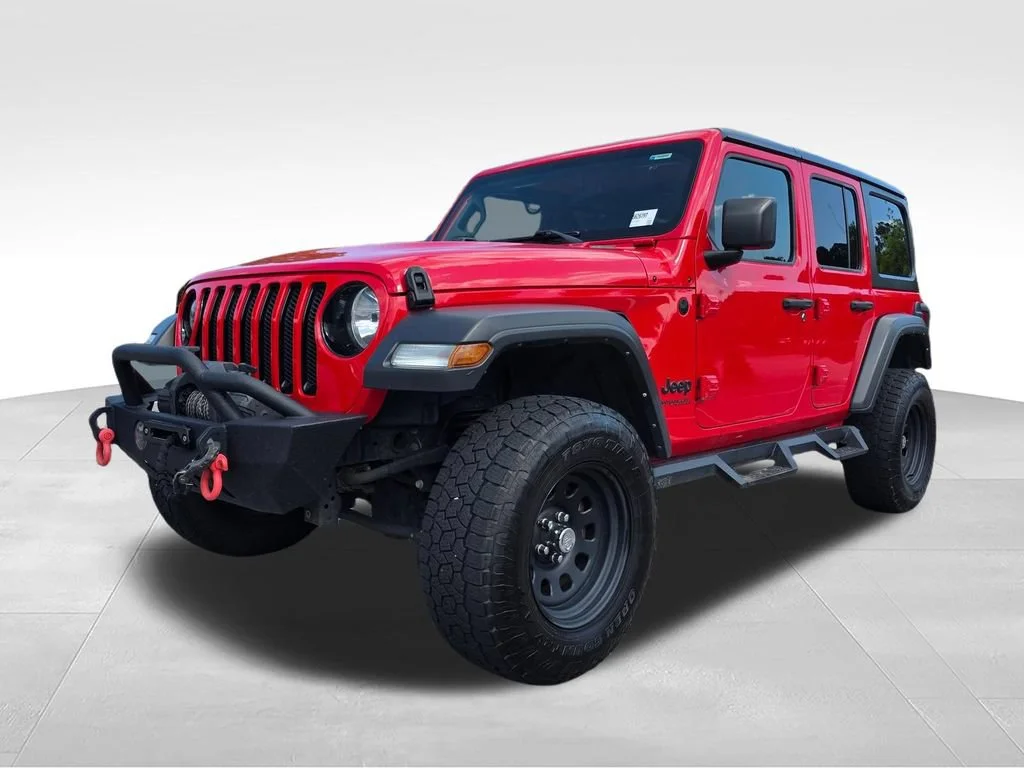 Used 2021 Red Jeep Sport Altitude 4x4 image 38