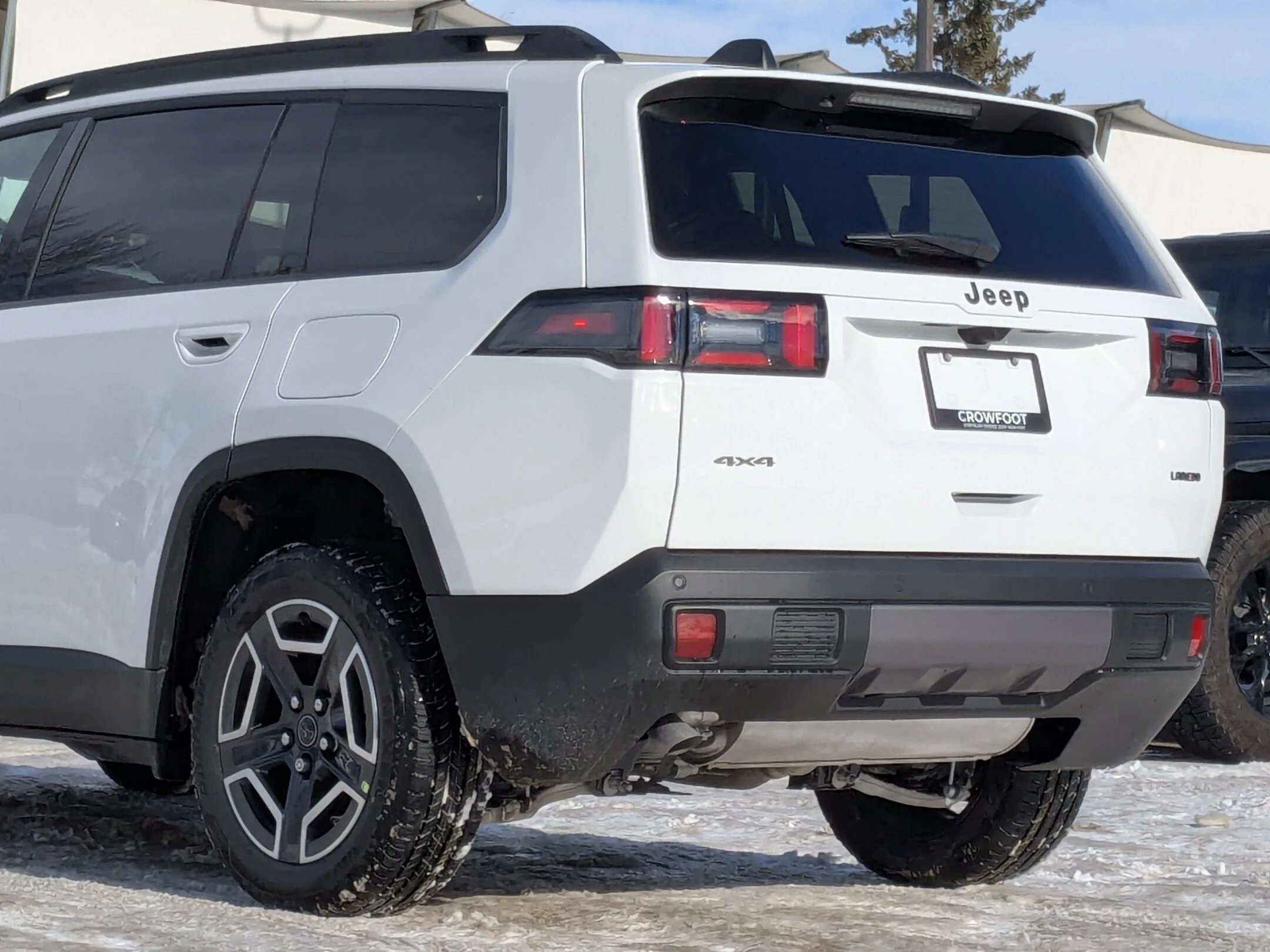 New 2026 White Jeep Laredo - - Hybrid - Mopar Interior Protection Pkg - Adaptive Cruise - 12.3 Display & More! image 13