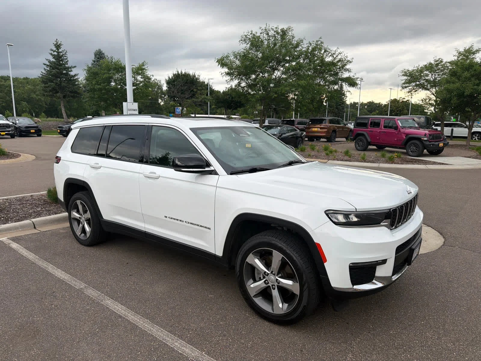 Used 2021 Jeep Grand Cherokee L Limited with VIN 1C4RJKBG3M8150332 for sale in Brooklyn Park, Minnesota