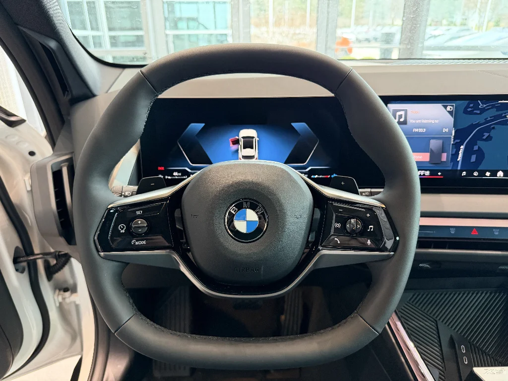 New 2026 Alpine White BMW 30 xDrive image 9