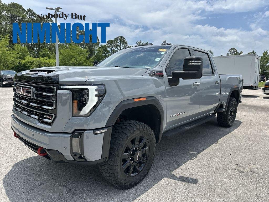 2024 GMC Sierra 4WD Crew Cab Standard Box AT4's photo