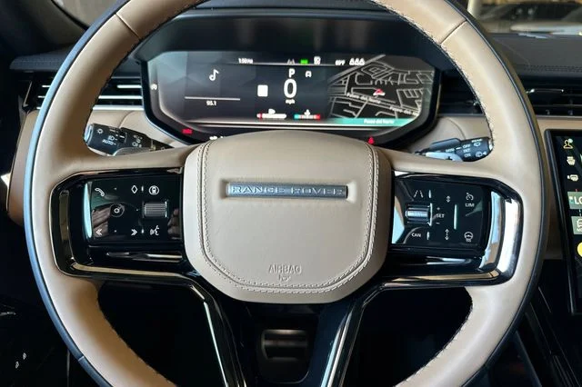 New 2026 Varesine Blue Land Rover Dynamic SE image 22