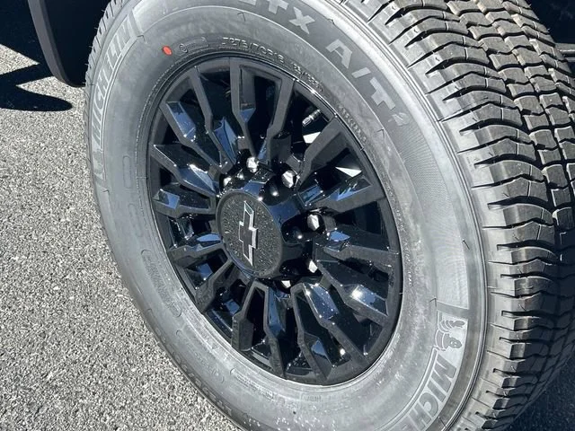 2026 Chevrolet Silverado 3500 HD LT - Photo 13