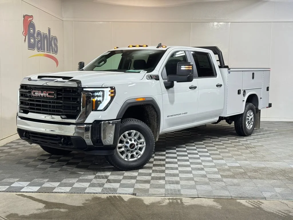 New 2026 Summit White GMC Pro image 2