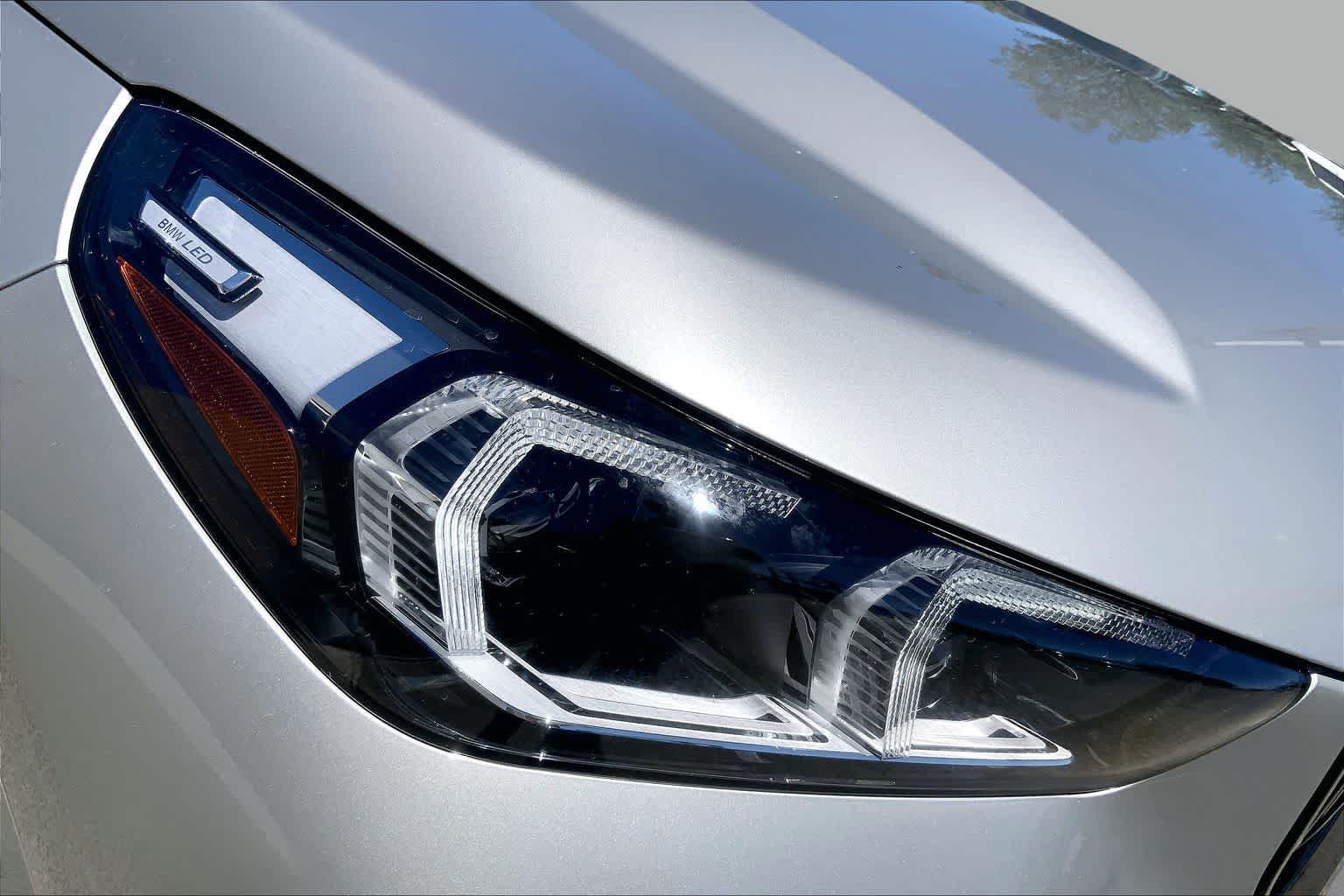 New 2026 Space Silver Metallic BMW xDrive28i image 13