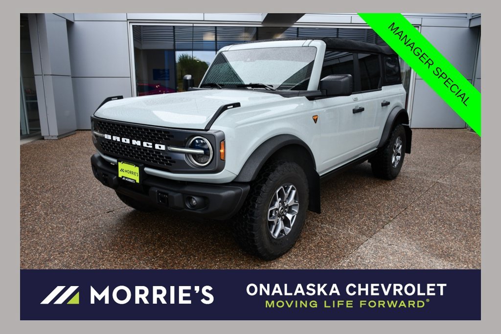 2023 Ford Bronco 4-Door Badlands
