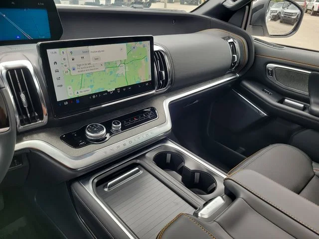 New 2026 White Metallic Ford Tremor image 26