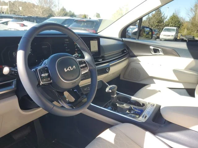 2026 Kia Carnival SX - Photo 13