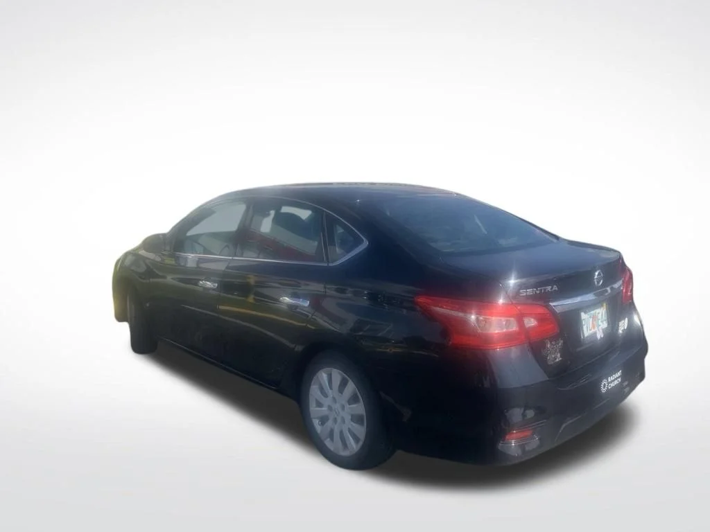 Used 2019 Black Nissan S image 4