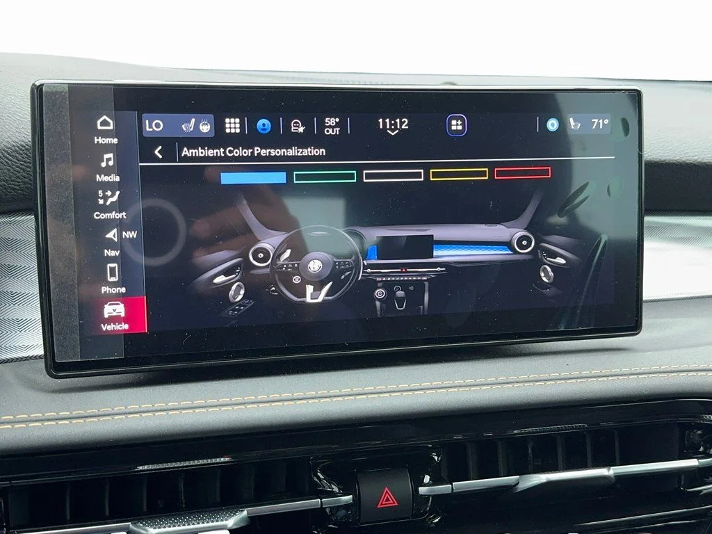 New 2025 Blue Alfa Romeo Base image 26