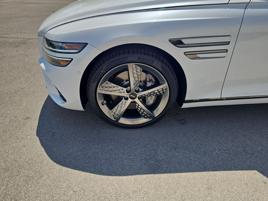 New 2027  Genesis 2.5T Sport Prestige image 10