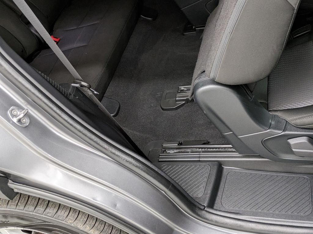 Used 2023 Gray Ford XLT image 29