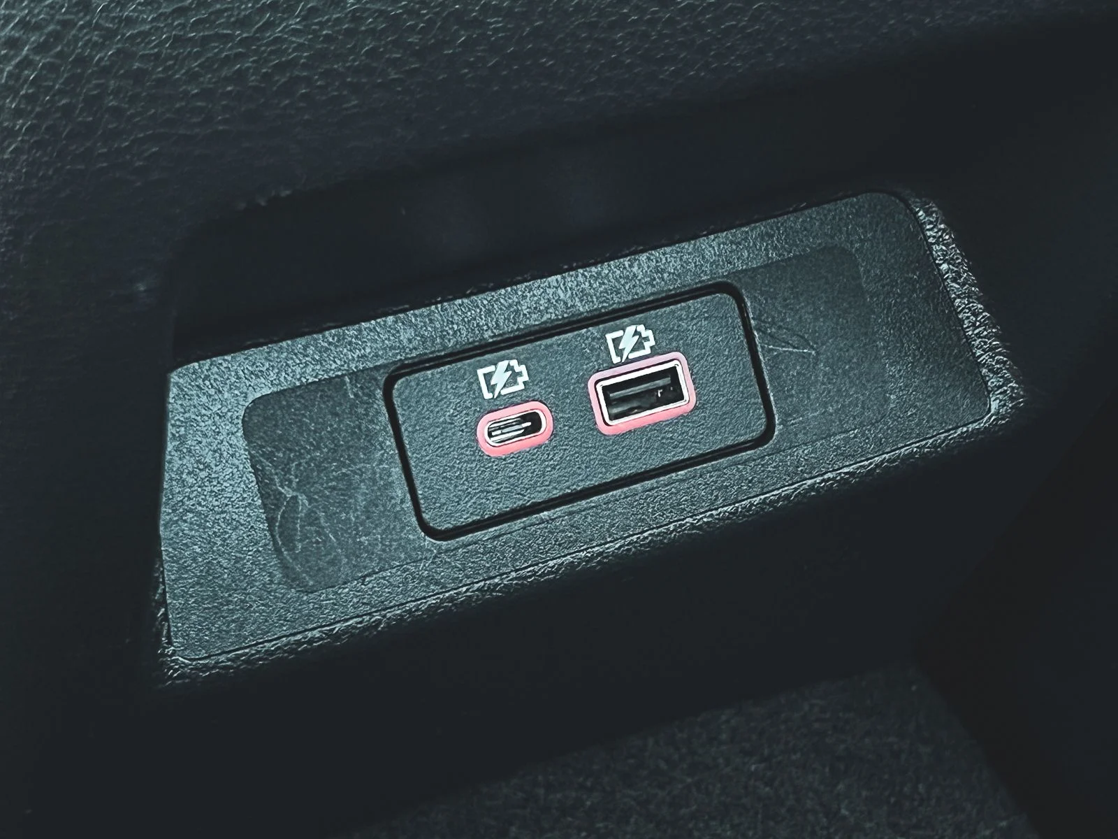 2024 Nissan Altima SV - Photo 22