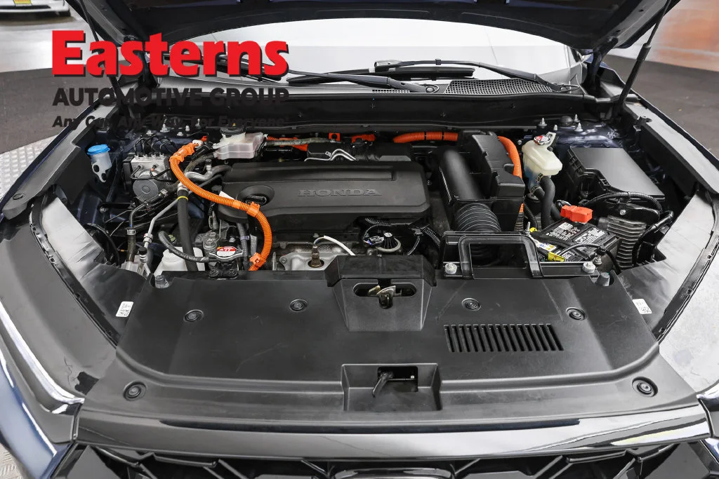 Used 2025 Blue Honda Sport-L image 7