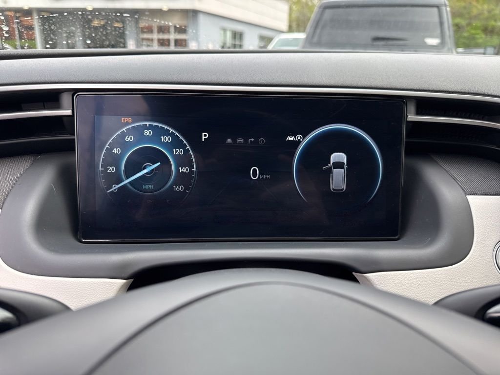 Used 2024 Gray Hyundai SEL image 31