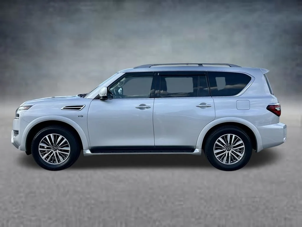 Used 2022 Brilliant Silver Metallic Nissan SV image 9