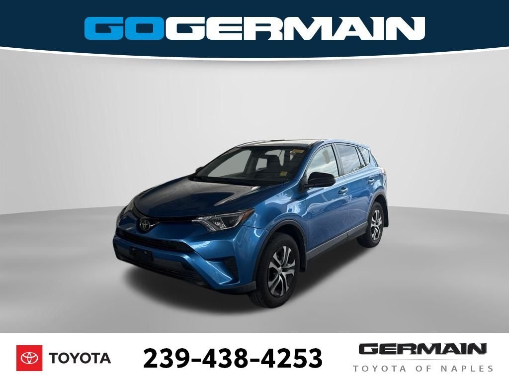 2018 Toyota RAV4 LE AWD's photo