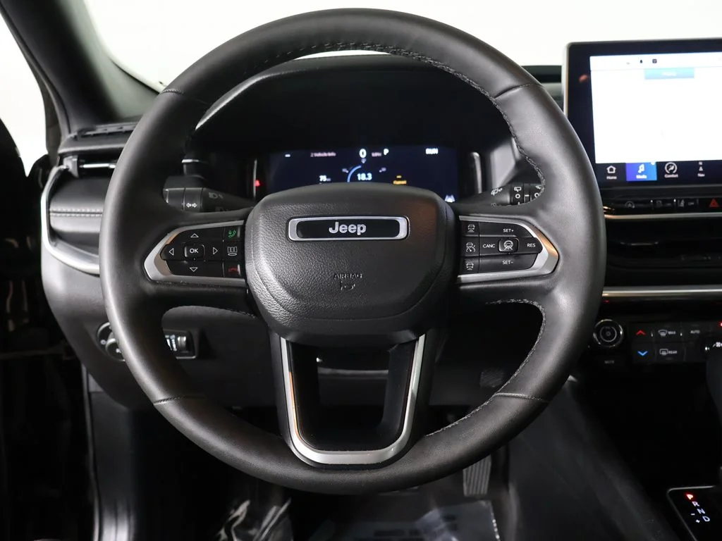 Used 2023 Black Jeep High Altitude image 39