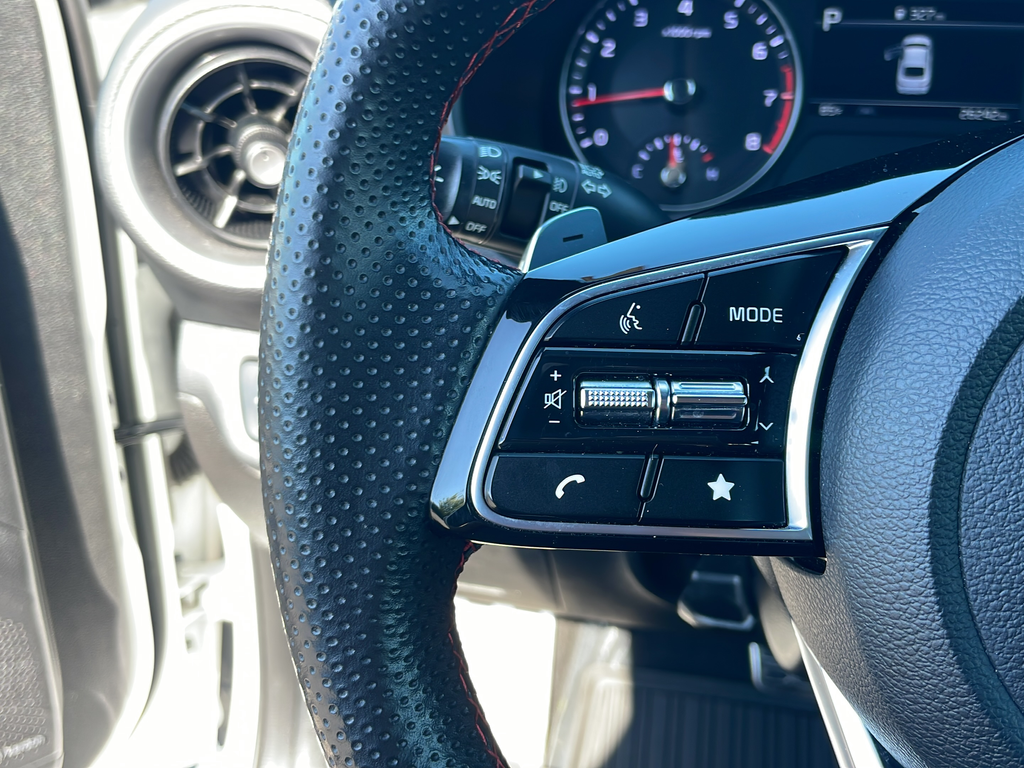 Used 2023 White Kia GT image 17