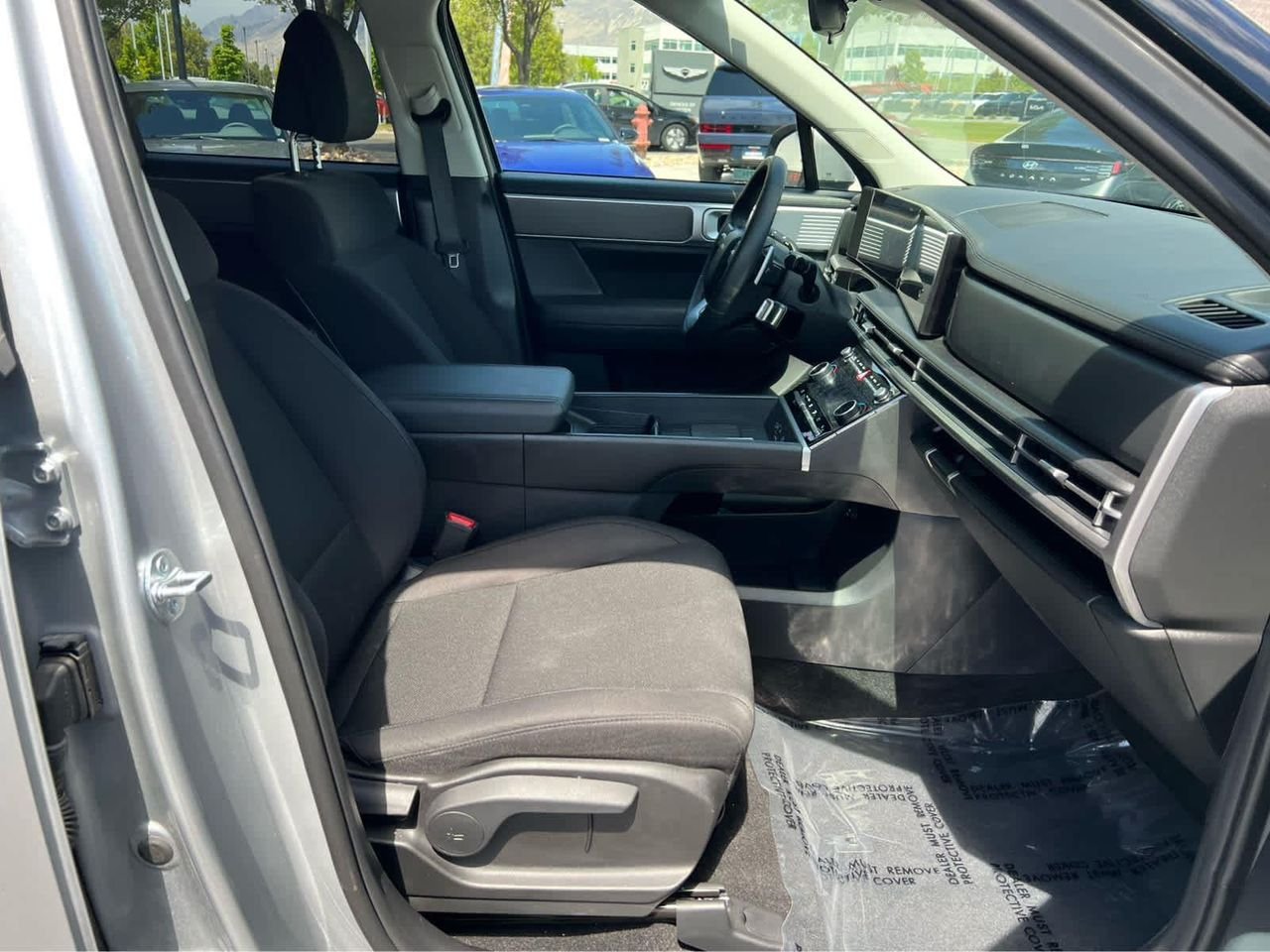 New 2026 Shimmering Silver Hyundai SE image 17