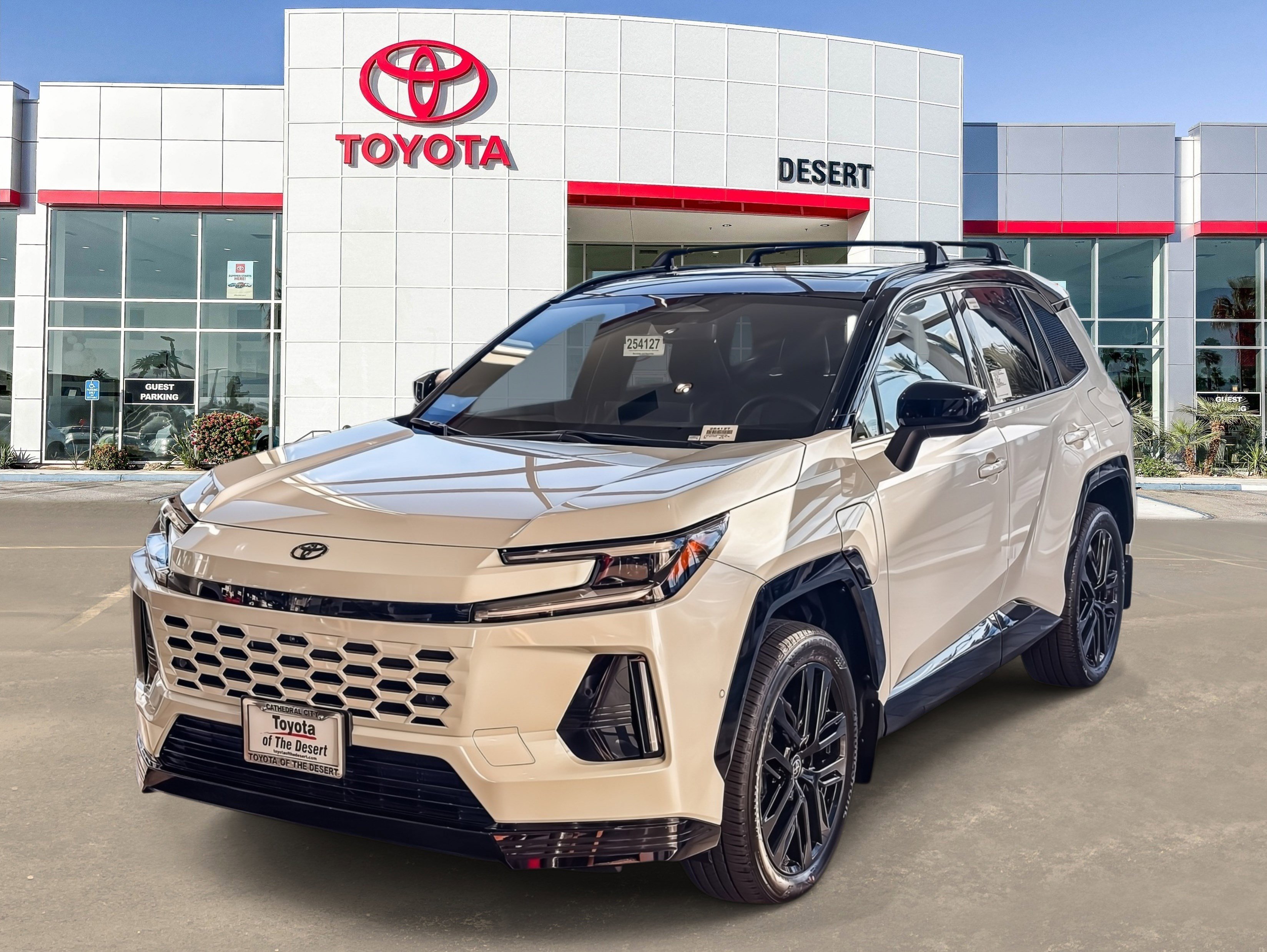 New 2026 Wind Chill Pearl with Midnight Black Metallic roof <sup>1</sup> Toyota  XSE image 3