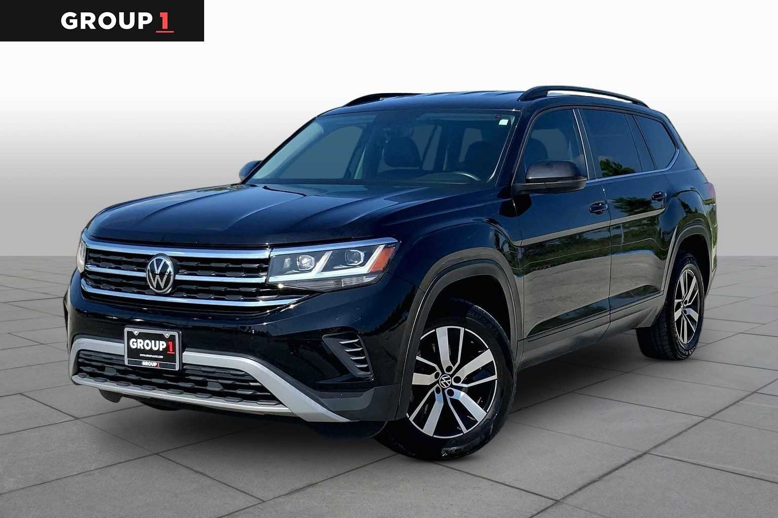 2022 Volkswagen Atlas 2.0T SE's photo