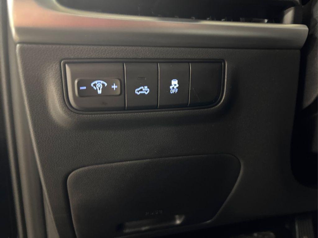New 2026 Black Hyundai SE AWD image 17