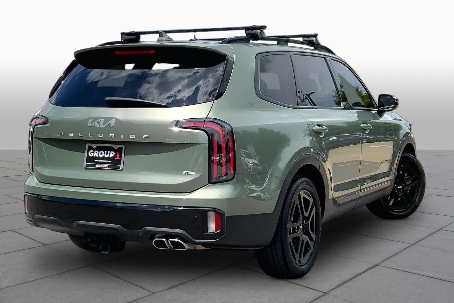 Used 2024 Jungle Green Kia SX X-Line image 13