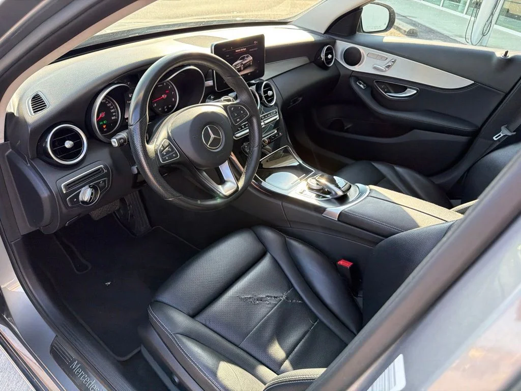 Used 2016 Silver Mercedes-Benz C 300 image 16