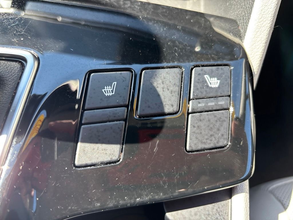 Used 2023 Black Kia EX image 28
