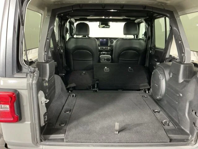 Used 2021 Sting-Gray Clearcoat Jeep Unlimited Sport S image 29