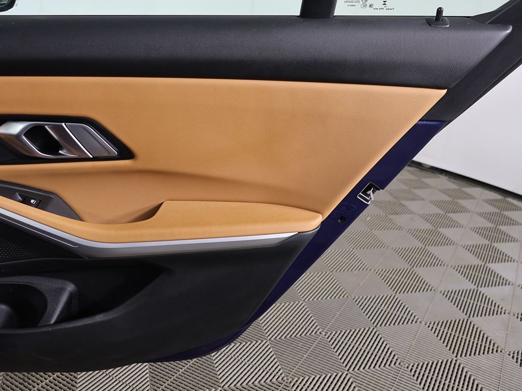 2023 BMW 3 Series 330i - Photo 26