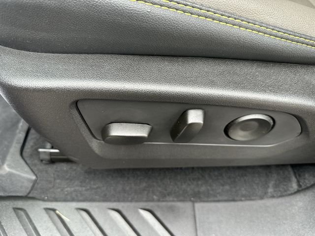 Used 2025 Blue Chevrolet ZR2 image 14