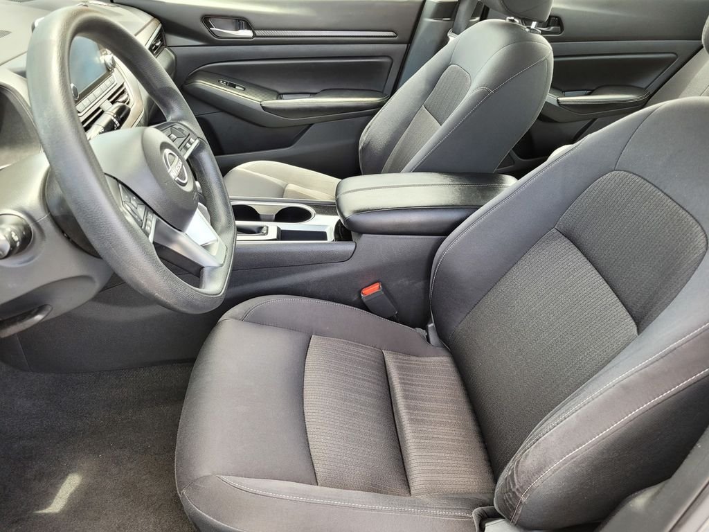 Used 2024 Gray Nissan 2.5 SV image 16