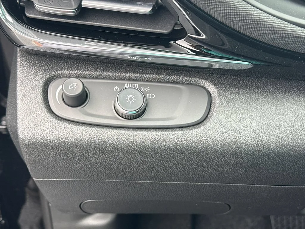 2026 Buick Envista Sport Touring - Photo 19