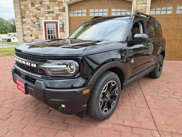 New 2026 Shadow Black FORD OUTER BANKS image 7