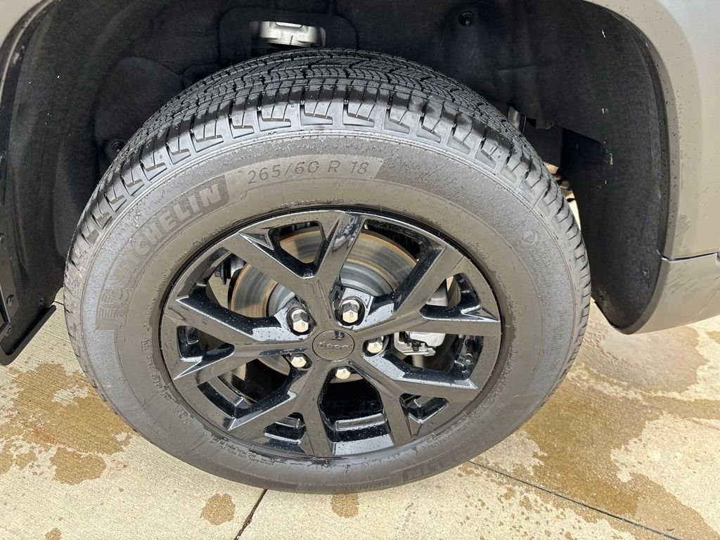 2025 Jeep Grand Cherokee Altitude - Photo 12