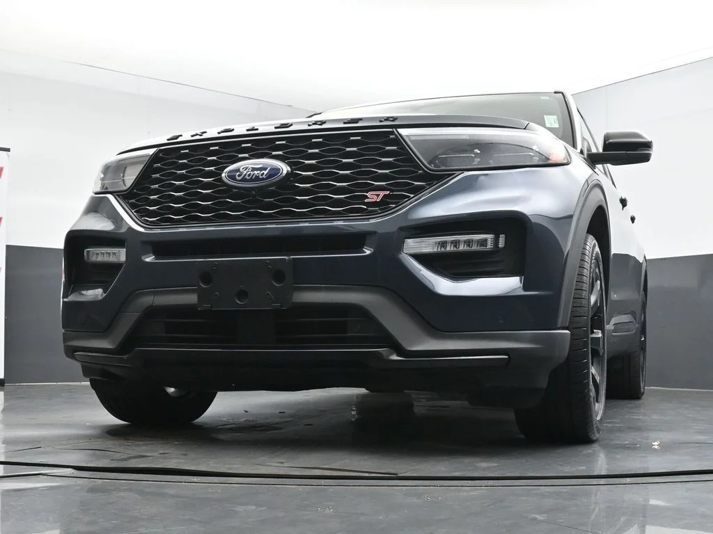 Used 2022 Blue Ford ST image 33