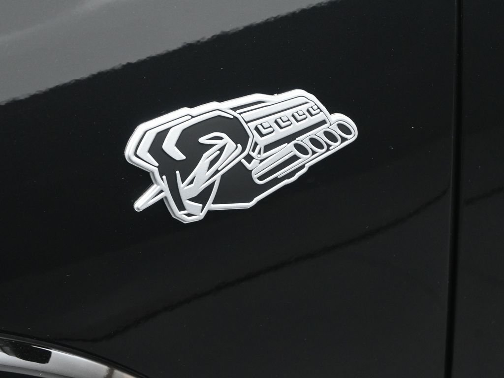 New 2026 Diamond Black Crystal Pearlcoat RAM Big Horn/Lone Star image 21