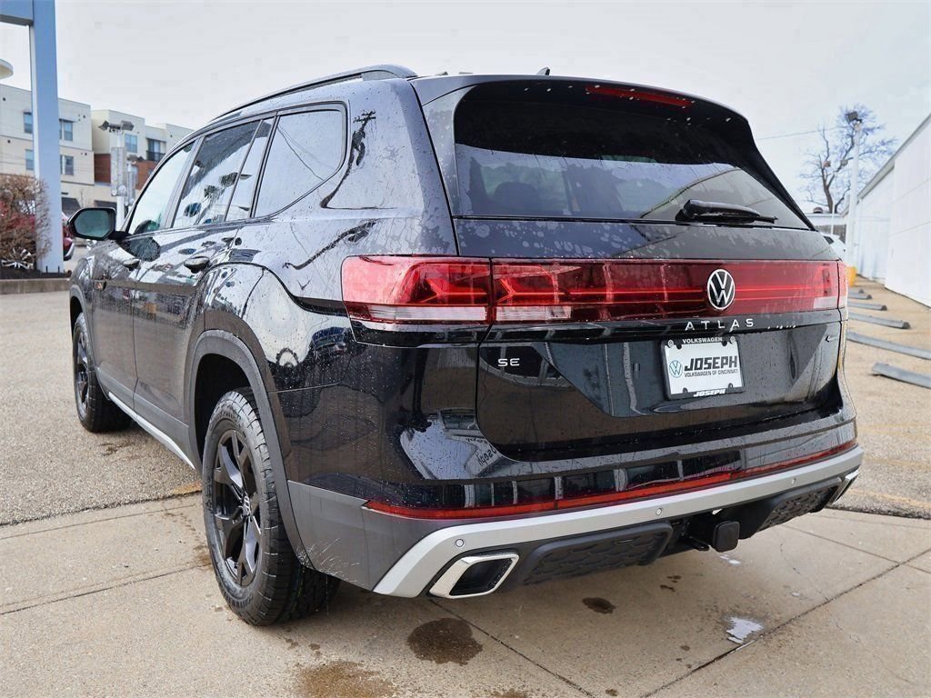 New 2026 Black Volkswagen 2.0T Peak Edition image 3