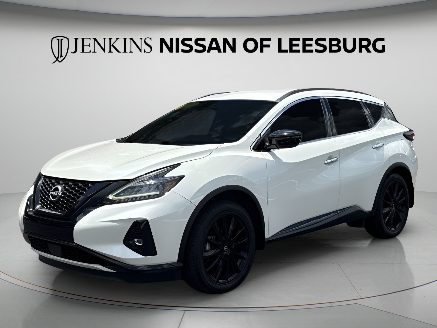 Used 2023 Pearl White Tricoat Nissan SV image 9