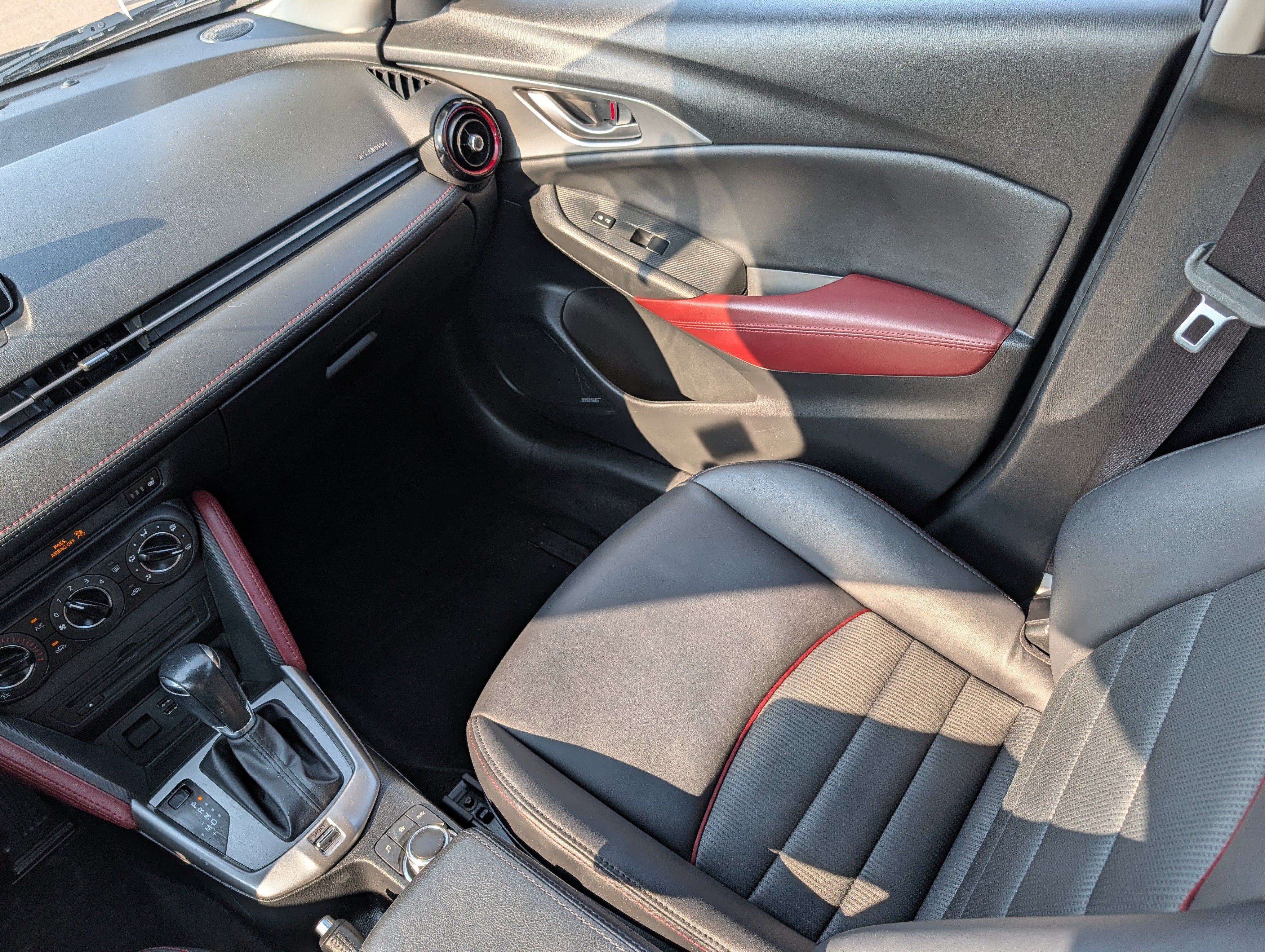 Used 2017 Meteor Gray Mica Mazda Touring image 11