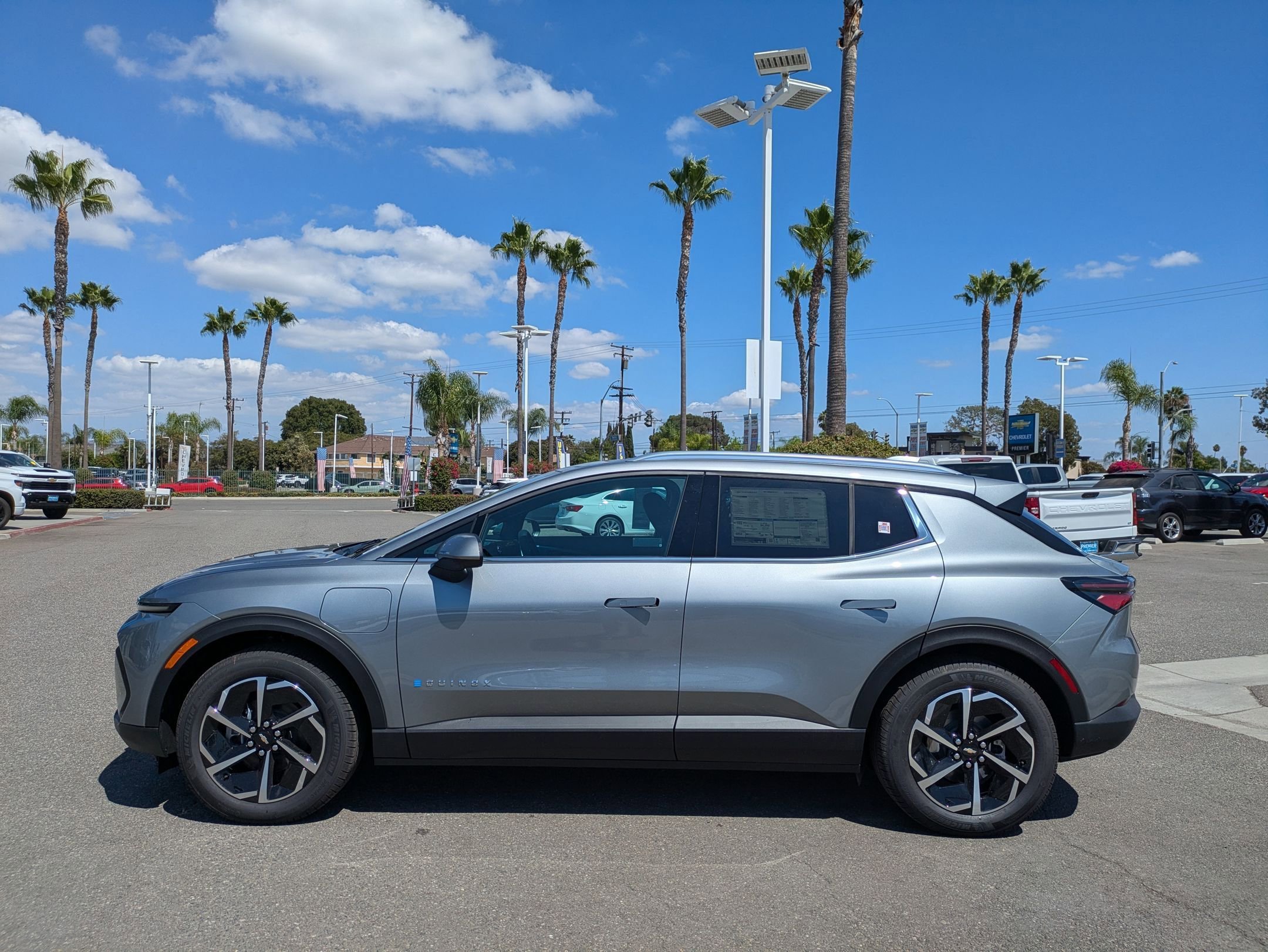 Used 2026 Chevrolet Equinox EV 2LT with VIN 3GN7DNRR1TS107077 for sale in Buena Park, CA
