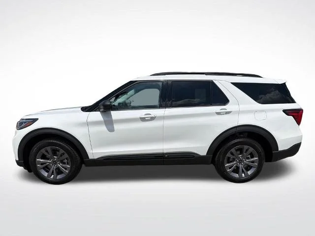 New 2026 Star White Metallic Tri-Coat Ford Active image 32