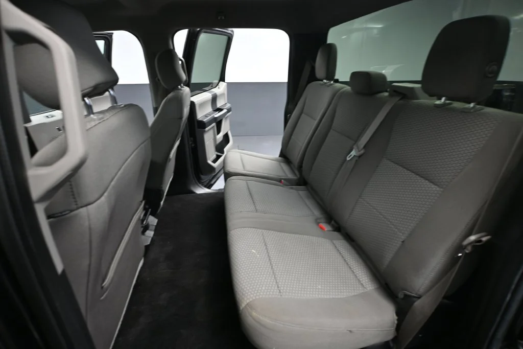 Used 2017 Black Ford XLT image 28