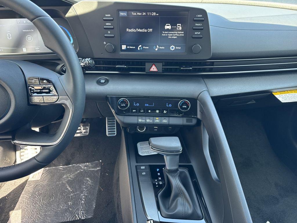 New 2026 White Hyundai SEL Sport image 27