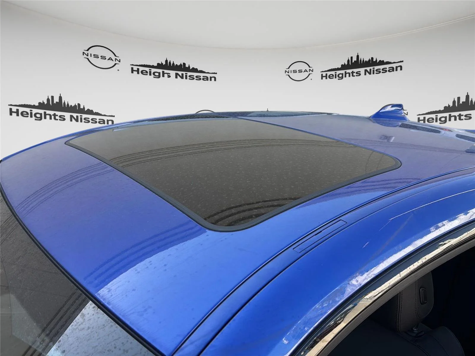 Used 2021 Portimao Blue Metallic BMW M440i xDrive image 26