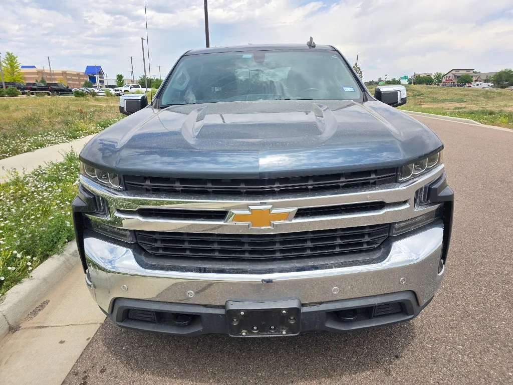 Used 2020 Shadow Gray Metallic Chevrolet LT image 8