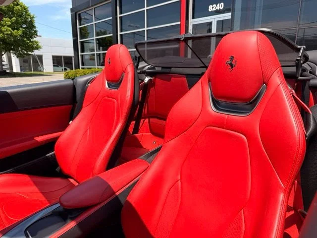 Certified Used 2020 Grigio Silverstone Ferrari Base image 18